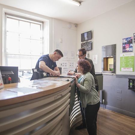 Abrahams Hostel Dublin Bagian luar foto